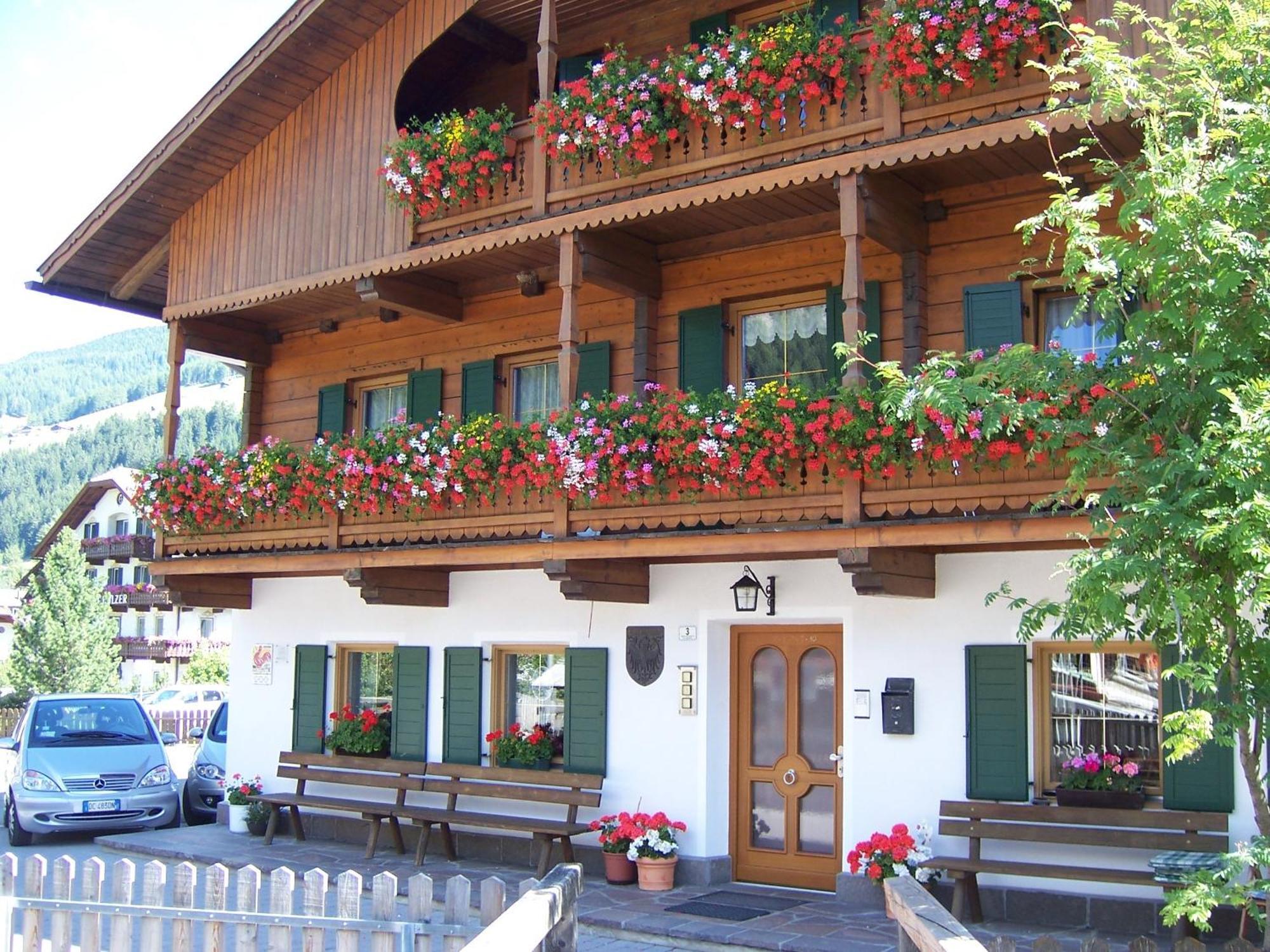 Obersanterhof Villa Sexten Luaran gambar